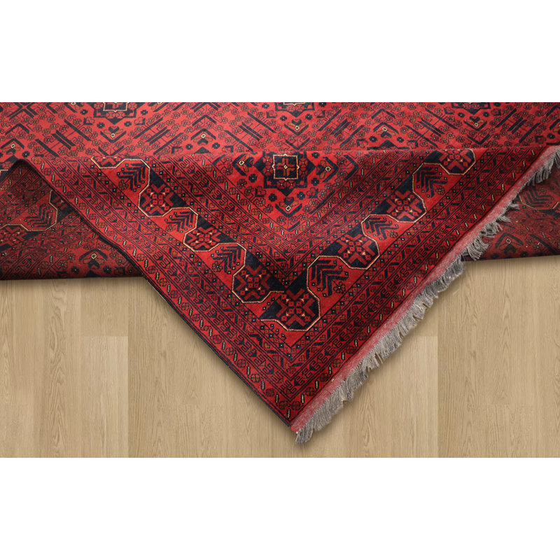 Yamoud Hand-Knotted Burgundy Lamb's Wool Area Rug