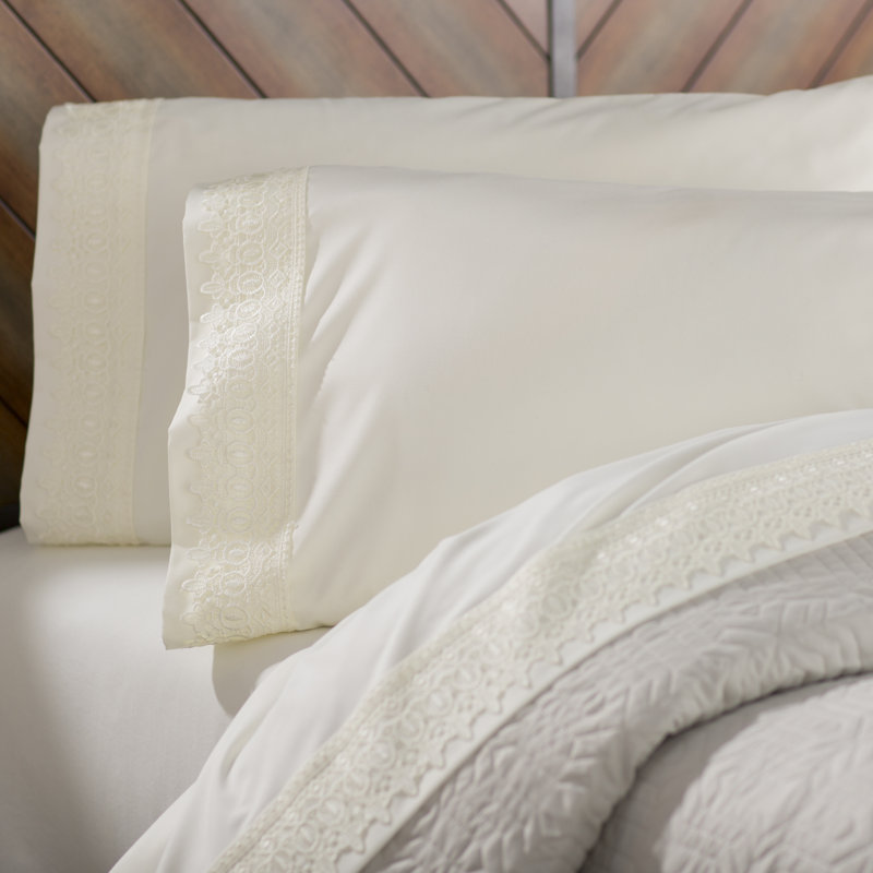 Jaquil Extra Deep Pocket Microfiber Sheet Set with Lace Hem, King, Off White
