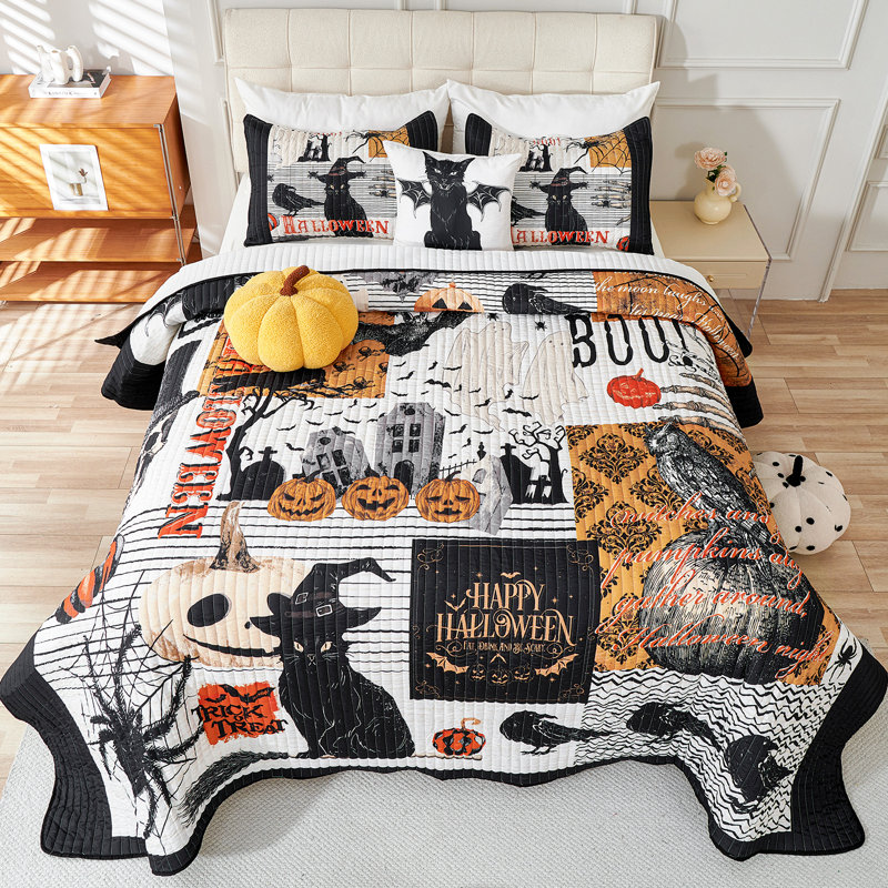 3 Piece 90"x90" Halloween Quilt Set Bedspread Set, Halloween Themed Reversible Bedding Set, King Quilt + 2 King Shams