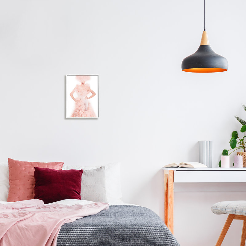 «Pink Fluffy Fashion Gown», impression graphique, H 14 po x l 11 po x P 1,5 po, Giclée encadrée blanc bord de mer