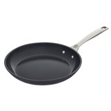 Le Creuset Essential Non-Stick Shallow Frying Pan