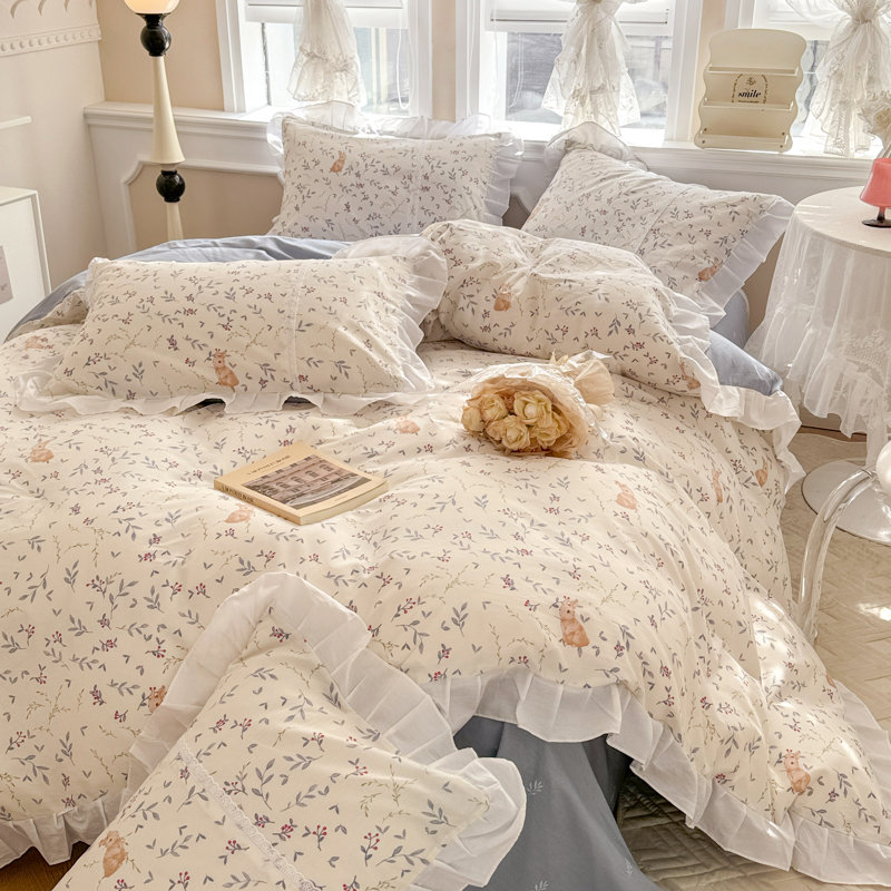 Microfiber Floral Print Comforter Set, Full Comforter + 2 Pillowcases