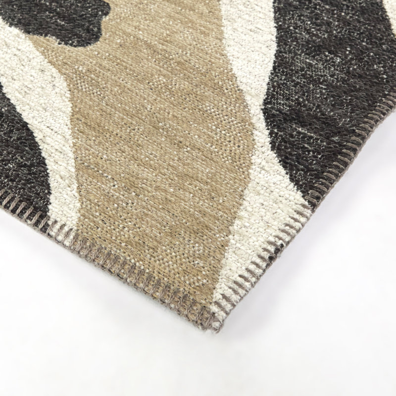 Tapis crème Ahmik, Rectangle 7 pi 10 po x 10 pi