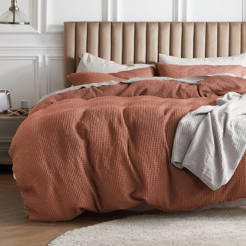 Essential Collection 100% Cotton Waffle Weave Duvet Cover Set, Queen Duvet Cover + 2 Standard Shams, Aragon Red