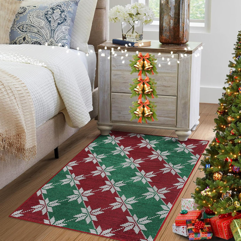 Christmas Eve Foldable Carpet - 2x3ft Thin Low Pile Accent Rug, Rectangle 2' x 3'