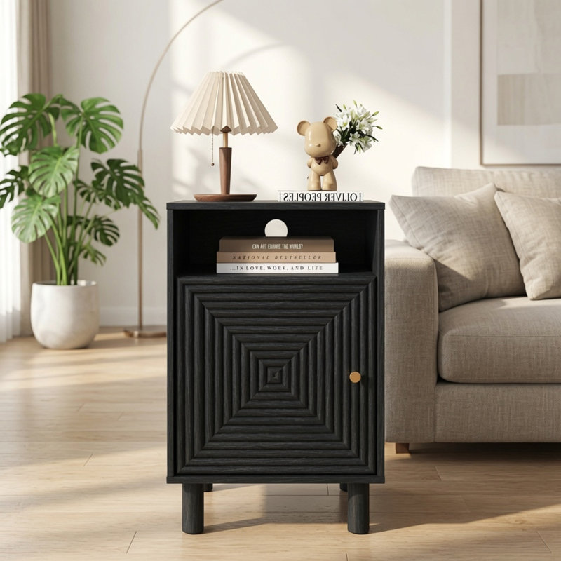 Table de chevet noire de 15,7 po de largeur avec station de charge et rangement, pieds en bois massif