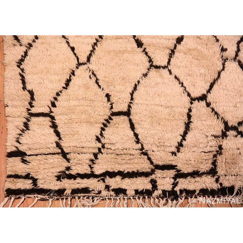 Tapis marocain rétro berbère