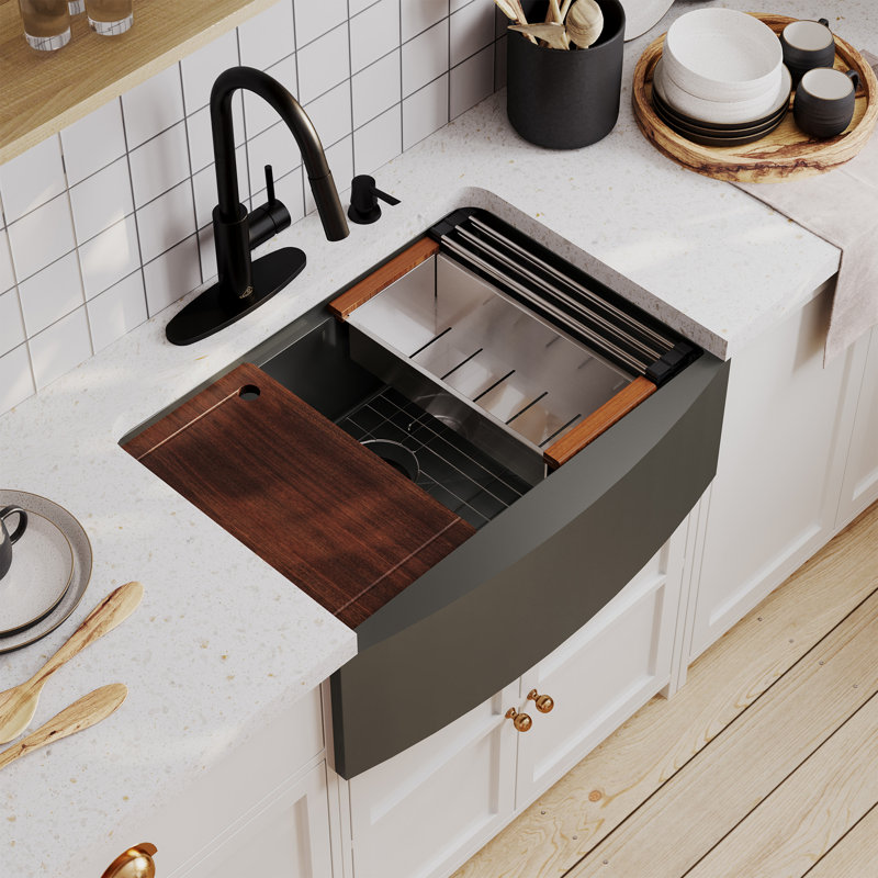 Évier de cuisine en acier inoxydable avec grille d'évier, planche à découper et égouttoir à vaisselle L 33 po x l 22 po