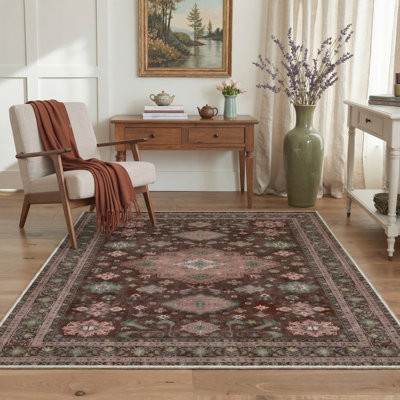 Medallia Oriental Persian Medallion Machine Washable Red / Pink / Green Indoor Area Rug with Non-Slip Backing