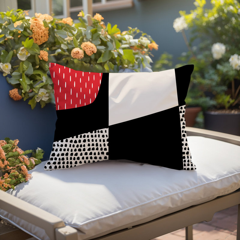 Coussin lombaire réversible intérieur / extérieur Vikka, H 14 po x l 20 po, Rouge / noir / blanc cassé