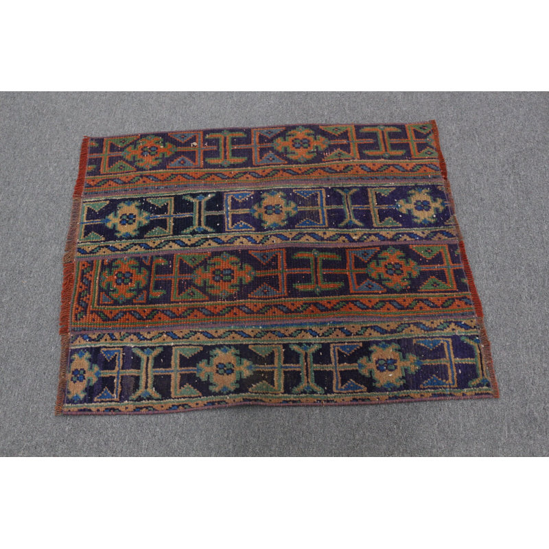 Petit tapis en patchwork turc rétro orange vif pour une chambre à coucher confortable ou un salon bohémien