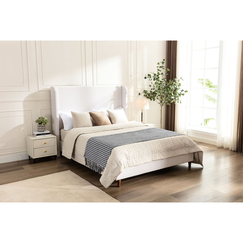 Très grand lit avec tête de lit tapissier apaisante de 54 po - Fabrication en métal, essentiel pour la chambre à coucher, sommier requis, disposition facile à assembler