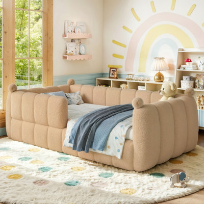 Lit simple tapissier Montessori
