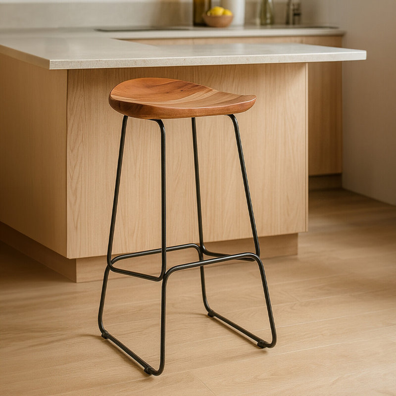 Bucyrus Counter Stool