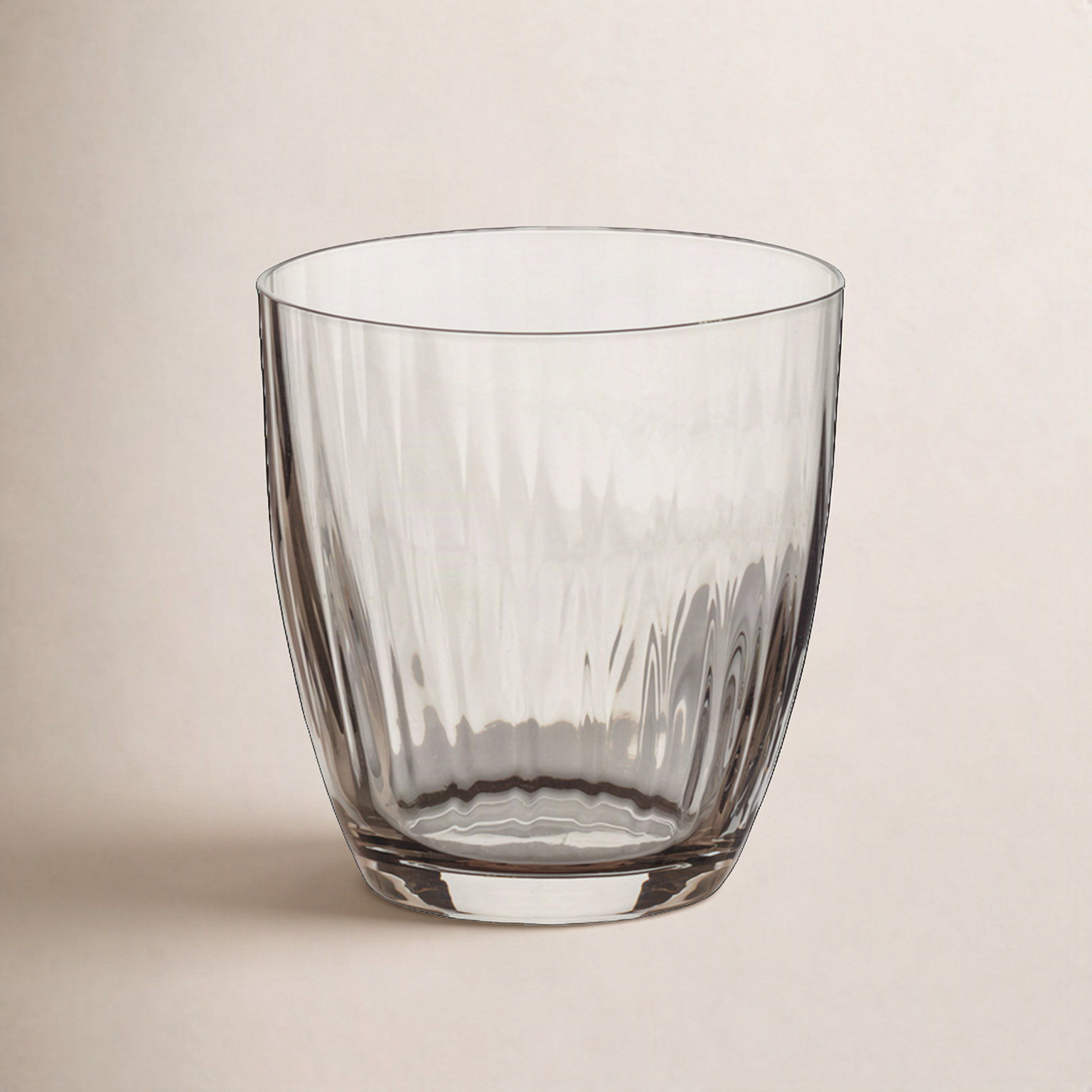 Sensa Drinking Glass, Smoked Gray