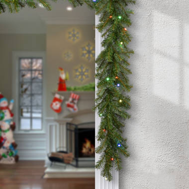 114 Amazing Christmas Garlands For Home Décor - DigsDigs