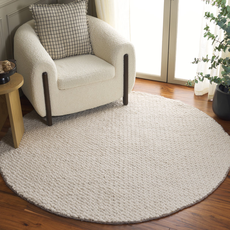 Finnick 704 Area Rug In Ivory, Round 6'