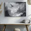 Toile solitaire avec dragon monochrome-643473444
