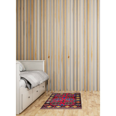 Tapis rouge Teimani 3 pi 7 po x 6 pi 0 po