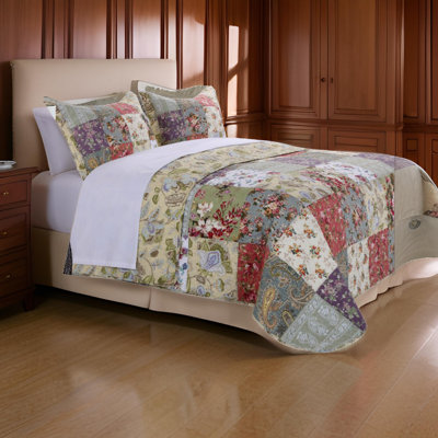 Eiger Quilt Set