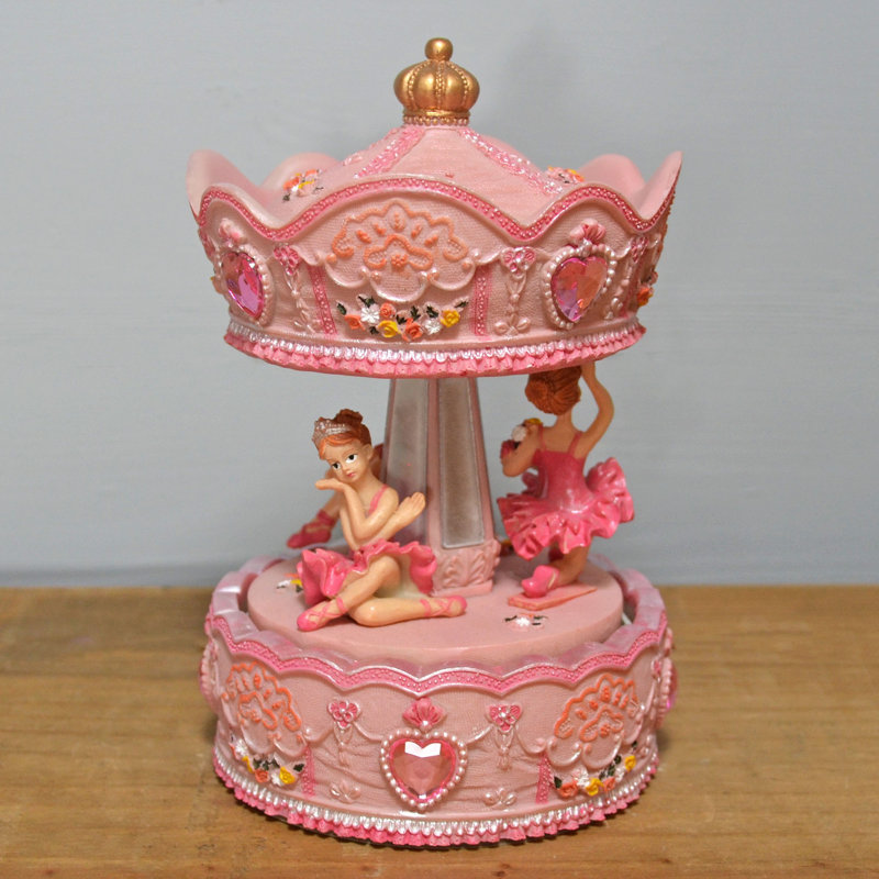Lizeth Figurines & Sculptures