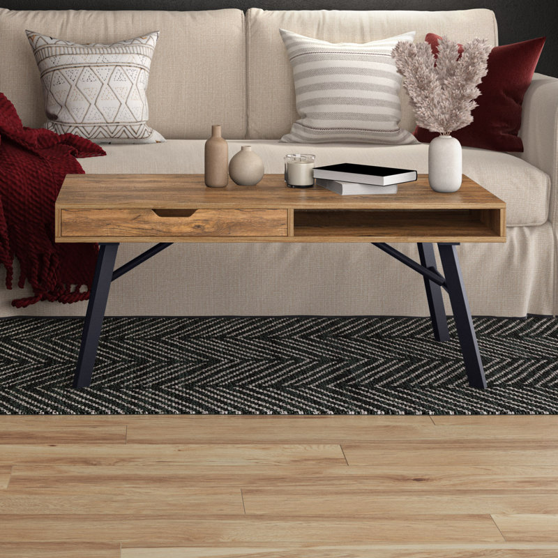 Chrisander Coffee Table, Brown