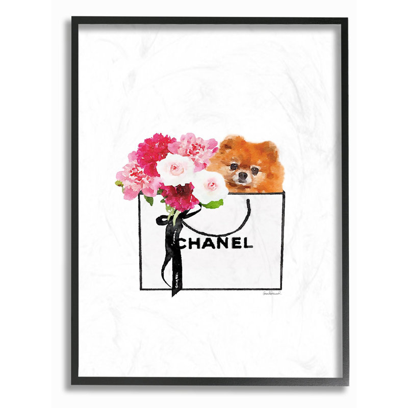«Fashion Designer Flower And Pet Dog Purse», impression, H 30 po x l 24 po, Giclée encadrée noir minuit