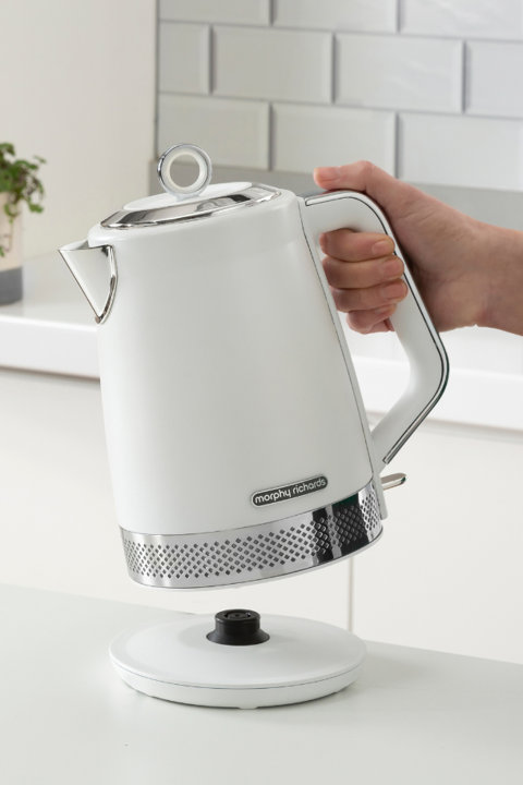 Shop Kettles