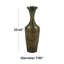 Grand vase décoratif en bois de bambou brun foncé avec laque-163747776