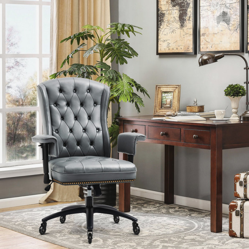 Executive Chair, Gray