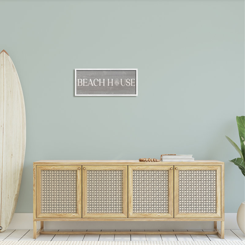«Beach House», affiche rétro sur toile tendue à motif de coquillages par Daphne Polselli, L 24 po x H 10 po
