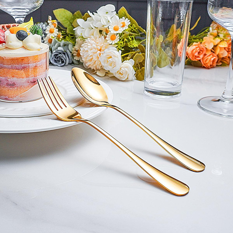 40 articles de table, Or