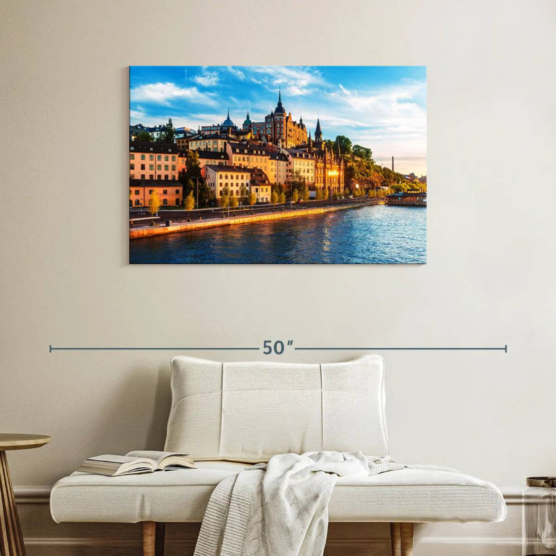 Nicci Stockholm Sweden, 26" H x 39" W