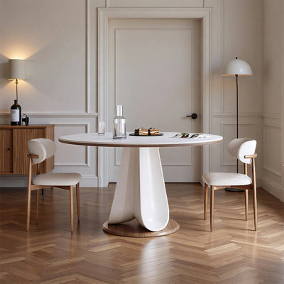 Ensemble de table de salle à manger simple et élégant