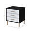 Table de chevet 3 tiroirs avec pieds en métal et façade tendance pour chambre or