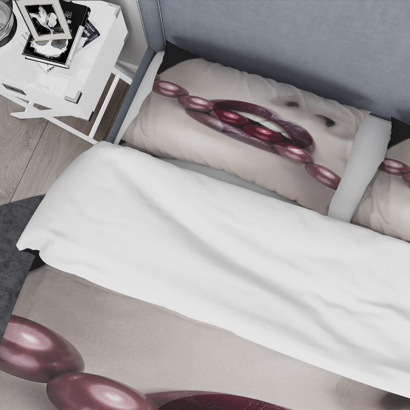 Cœur en forme de lèvres avec des perles dans la bouche - Ensemble de housse de couette moderne - Polyester en microfibre