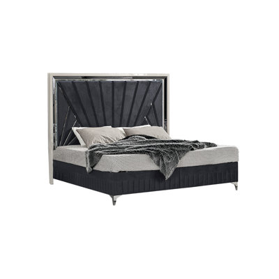 Shalondra Bed