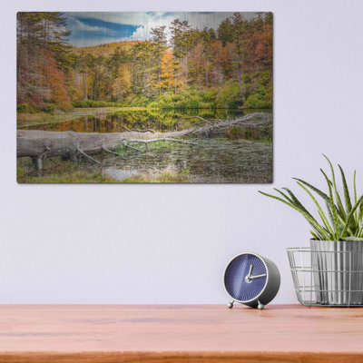 «Smoky Mountains Autumn Lake 2» par Grace Fine Arts, art mural en métal