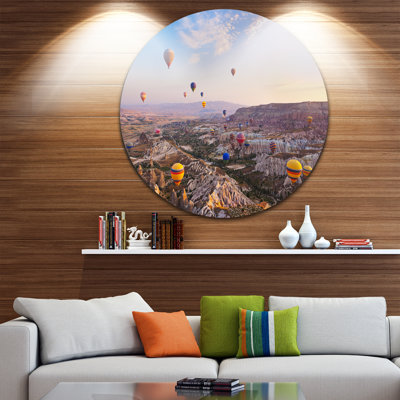 " Hot Air Balloon Flying "