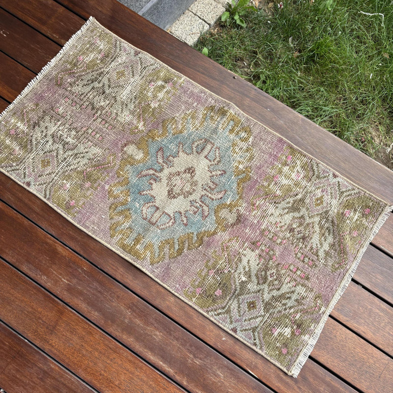 Small Green Turkish Oushak Rug With Tassels - Antique Vintage Wool Rug Ideal for Any Room in Your Home