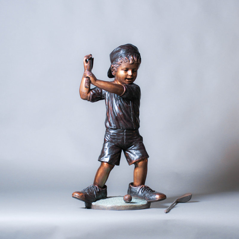 Statue de garçon golfer Bloomsdale