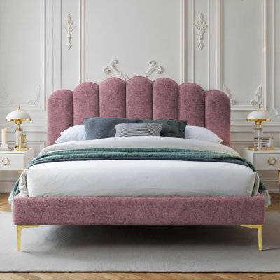 Grand lit plateforme tapissier Bella Padstow