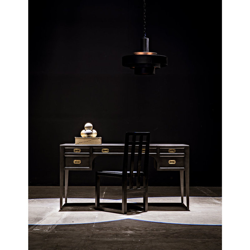 Parlor 4 - Light Pendant