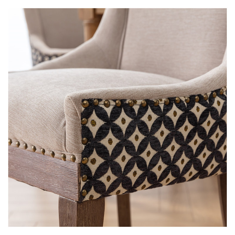 Ensemble de 2 chaises de salle à manger A&A Furniture, tissu beige avec pieds en bois massif et tête de clou en bronze, chaises de cuisine confortables à haut dossier