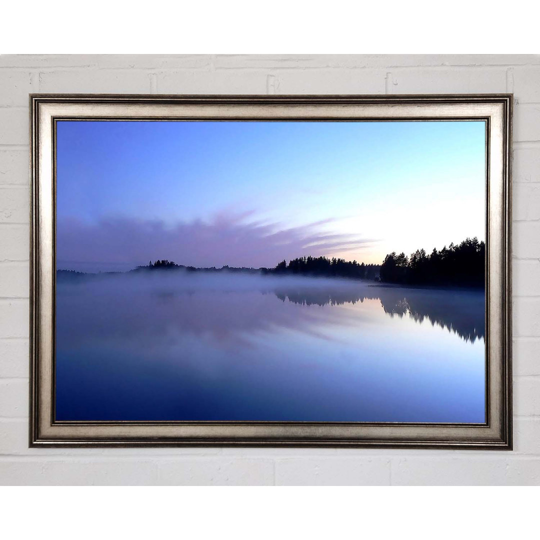 Tranquil Blue Morning Lake - Einzelner Bilderrahmen Kunstdrucke