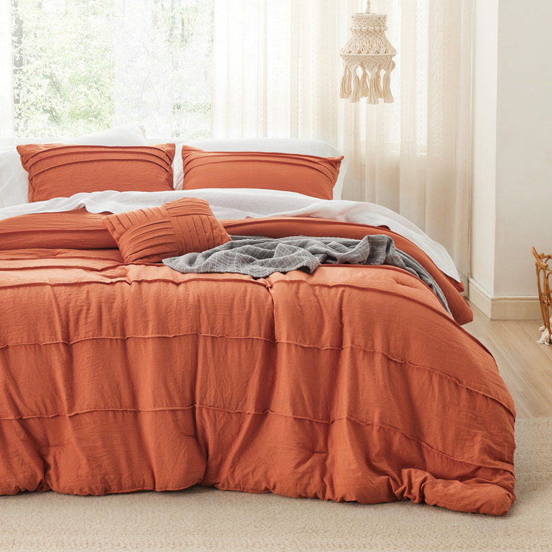 Bedsure Boho Comforter Set - Pinch Pleat Design for All Seasons, Soft Bedding Kit, Burnt Orange