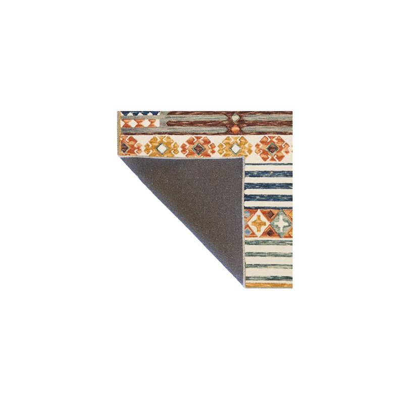 Tapis tissé à motif de triangles orange, Tapis de couloir 3 pi 3 po x 6 pi 7 po inclus