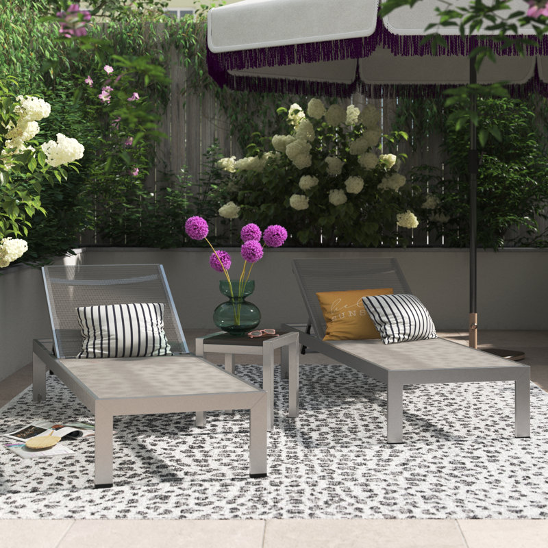 Shore Aluminum Outdoor Chaise, Gray