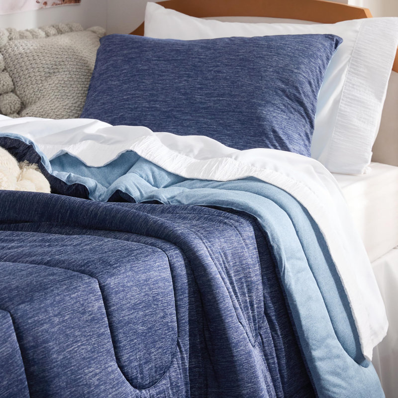 Bedsure Cooling And Warm Bed Set, Navy Blue - Reversible, Twin Comforter with 1 Pillowcase
