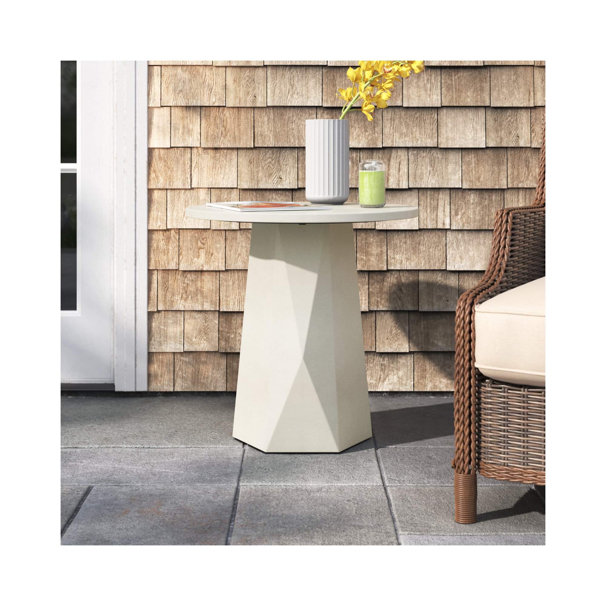 22'' Concrete Outdoor Side Table, White